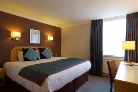 Stourport Manor Bedroom